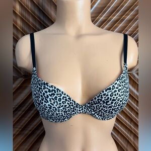 Pink by Victoria secret Leopard Print Underwire Bra size 32C